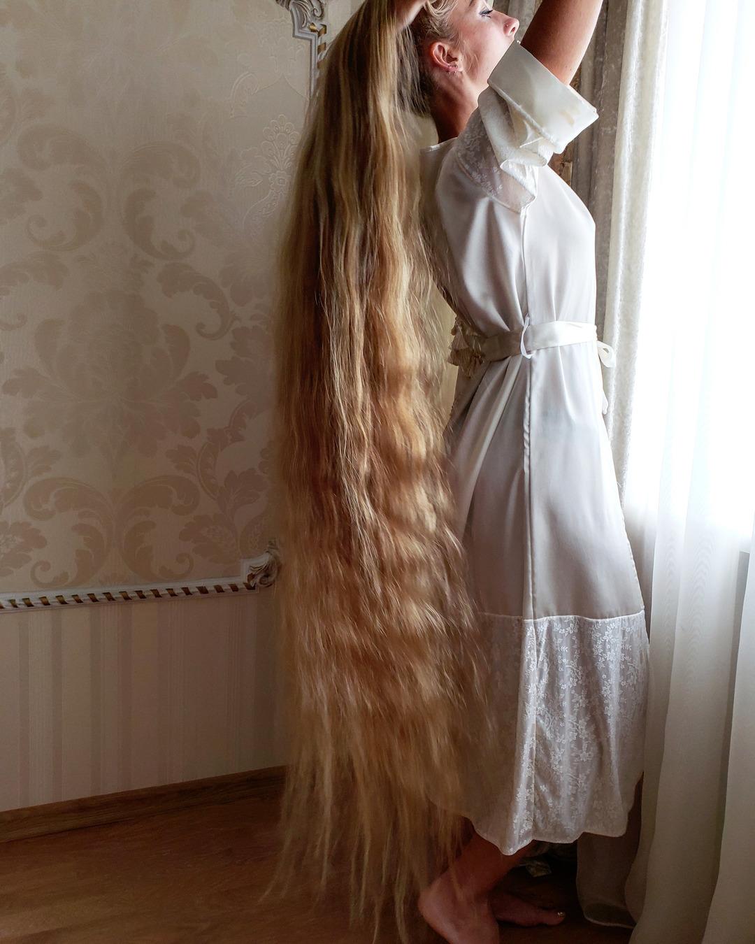 Алена Кравченко коса