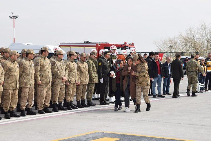 I D Rl Ehit Fatih Kara N N Cenazesi Memleketine Geldi Son Dakika