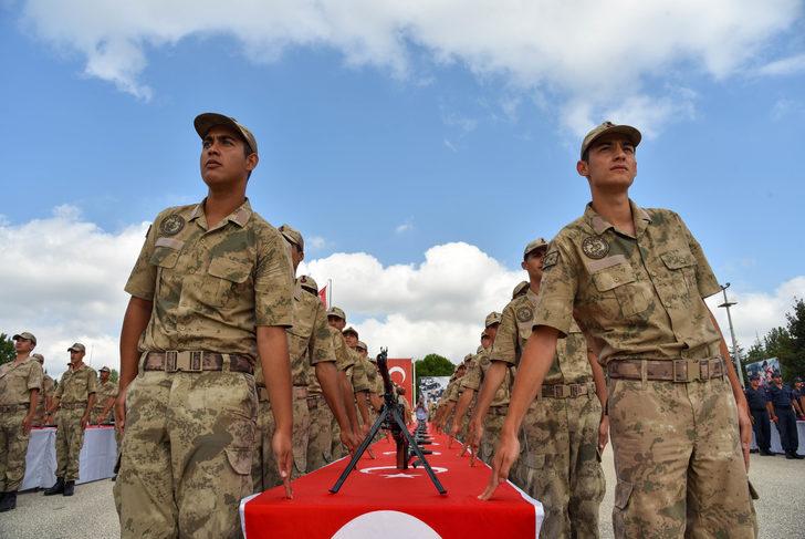 Bilecik Jandarma Eğitim Alay Komutanlığı nda yemin töreni düzenlendi