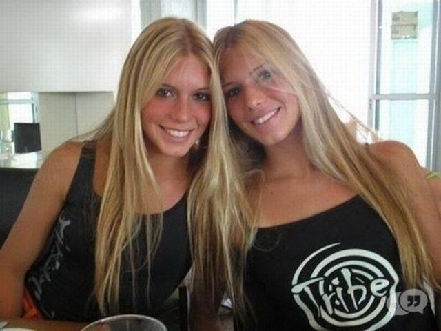 Sexy Zwillinge Aus Verschiedenen L Ndern Mynet Trend