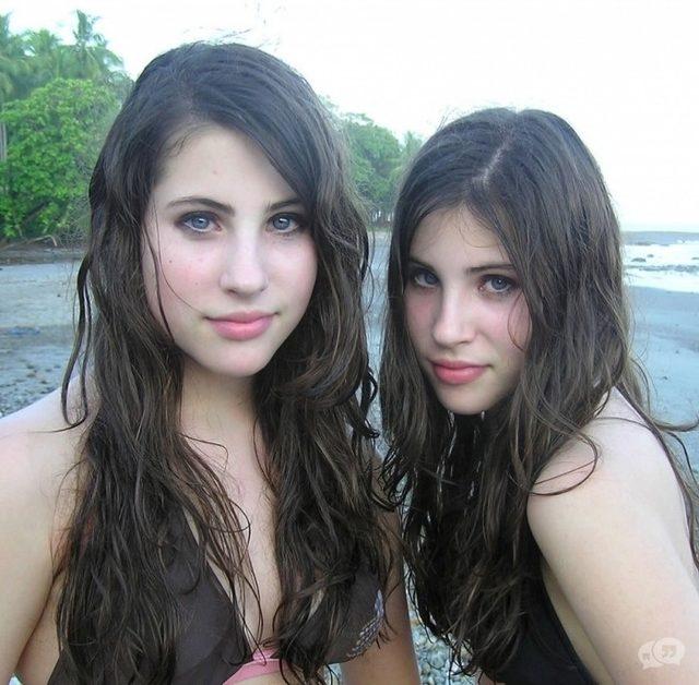 Sexy Zwillinge Aus Verschiedenen L Ndern Mynet Trend