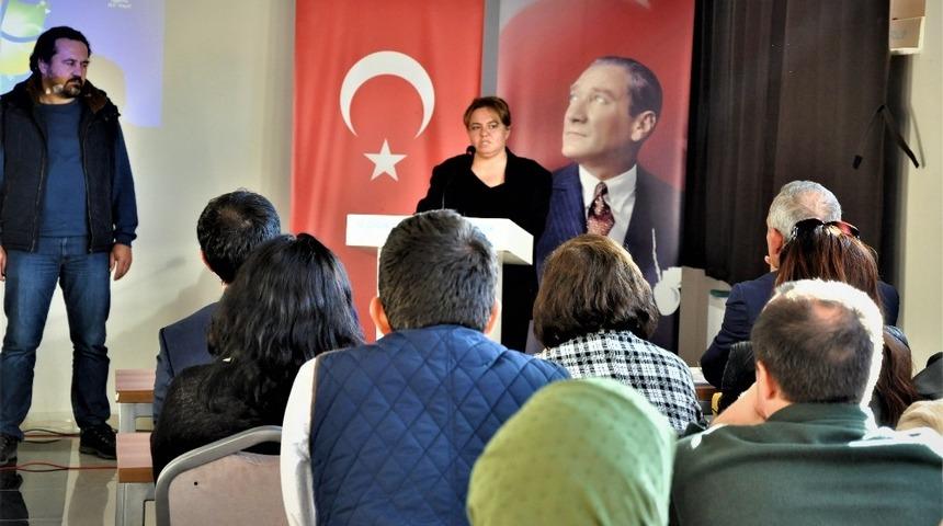 İl Tarım ve Orman M&uuml;d&uuml;r&uuml; Sever veteriner hekimler ile bir araya geldi