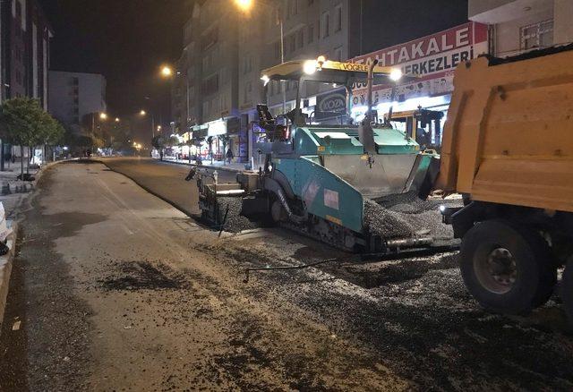 Van Büyükşehir Belediyesinden gece mesaisi