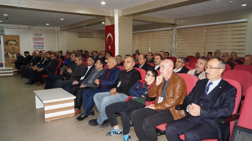 Başkan Sakar ve y&ouml;netimi g&uuml;ven tazeledi