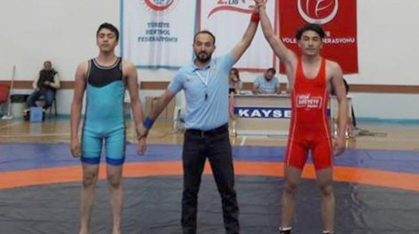 Atat&uuml;rk&rsquo;&uuml; Anma Kupası G&uuml;reş m&uuml;sabakaları tamamlandı