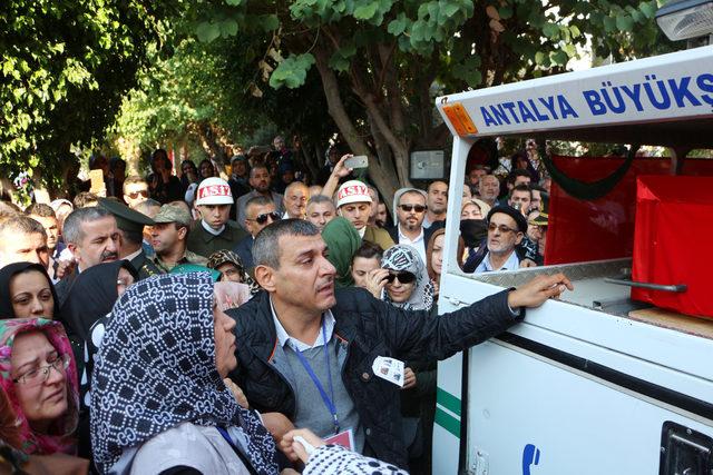 Alanya şehidini uğurladı