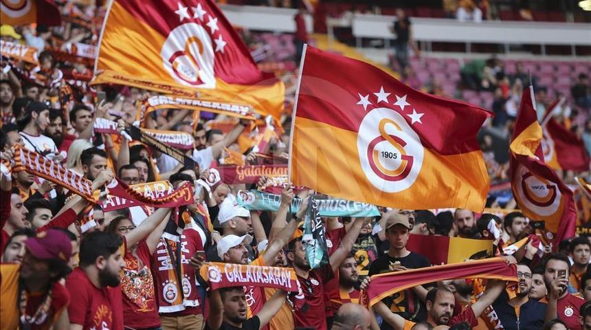 Galatasaray marşları 2020: Sarı kırmızı renklere gönül verenler için Galatasaray marşları sözleri!