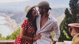  Pelin Akil'den hamilelik pozu!