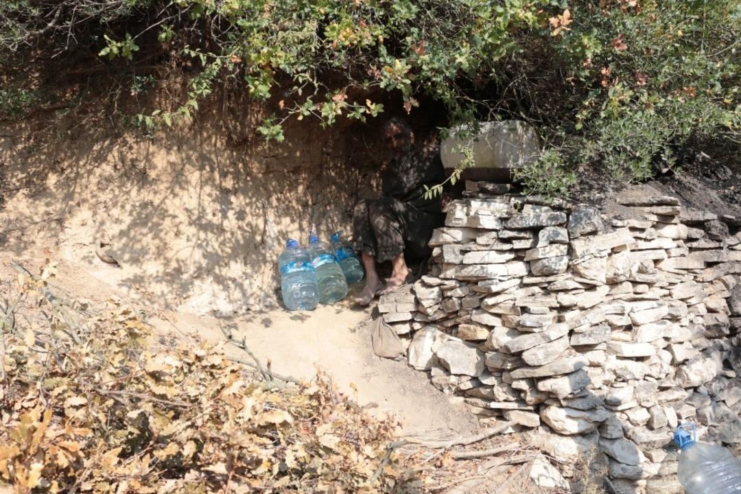 (&Ouml;zel Haber) 40 yıldır mağarada yaşıyor