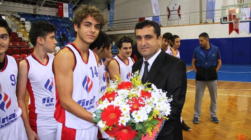 Okul Sporları Gen&ccedil; Erkekler Basketbol m&uuml;sabakaları başladı