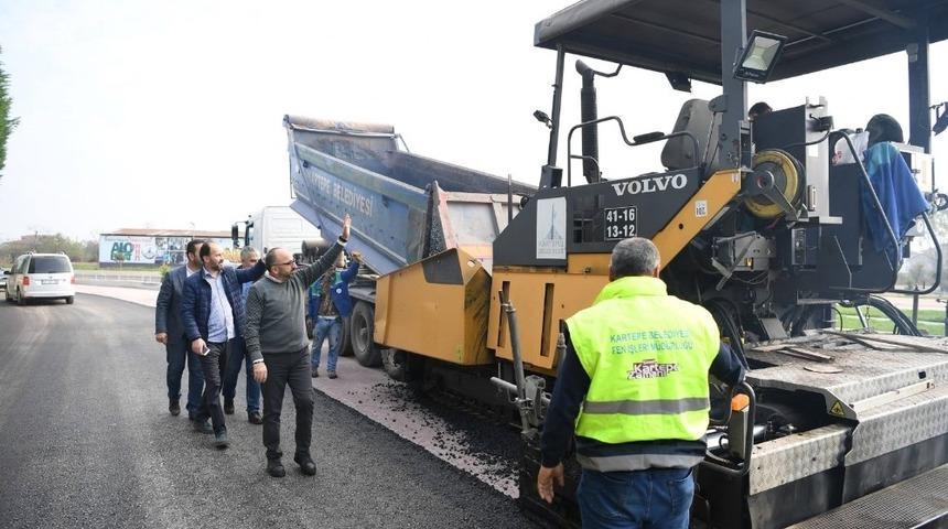 Başkan &Uuml;z&uuml;lmez yol &ccedil;alışmalarına katıldı