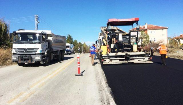 Pursaklar’da 14 yılda 563 bin ton asfalt serimi yapıldı