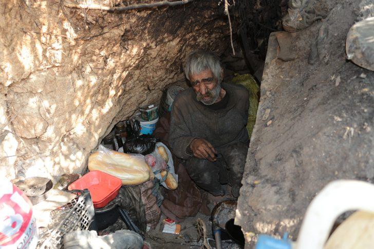 3 dil biliyor, 40 yıldır mağarada yaşıyor! Duyan şaşkına dönüyor G5