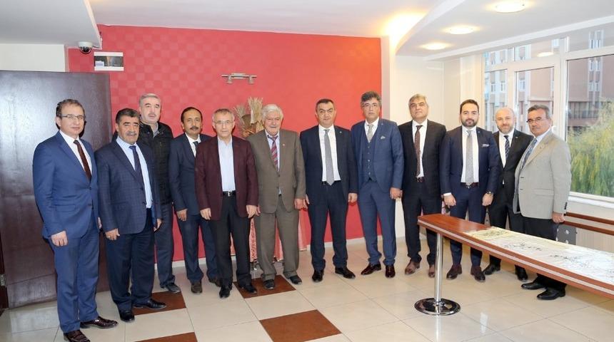 KAYSO&rsquo;dan KESOB Başkanı &Ouml;v&uuml;&ccedil;&rsquo;e Ziyaret