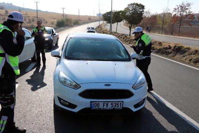 Yozgat’ta trafik ihlali yapan sürücülere ceza yağdı