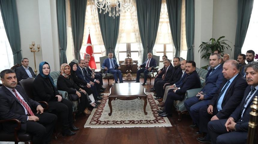 Belediye Başkanı Kara&rsquo;dan Vali Soyt&uuml;rk&rsquo;e hoş geldin ziyareti