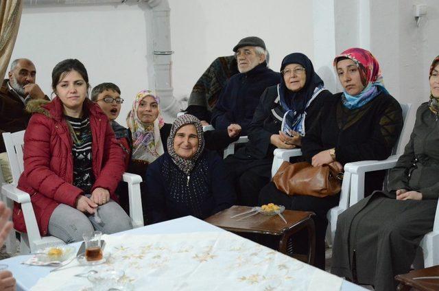 Başkan Bakıcı, Toki sakinleri ile bir araya geldi