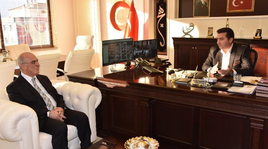 M&uuml;ft&uuml; Topal, Başkan Bakıcı&rsquo;yı ziyaret etti