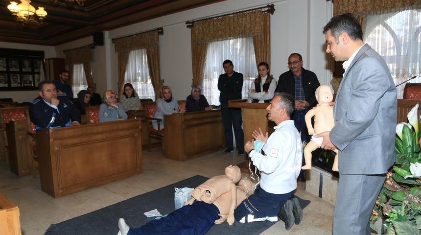 Nevşehir Belediyesi personeline temek ilk yardım eğitimi verildi
