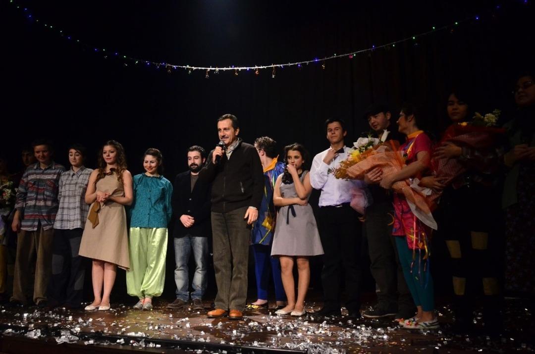 Gen&ccedil;lik Tiyatrosu &ldquo;Yunus; Dervişin R&uuml;yası&rdquo; oyununun hazırlıklarını s&uuml;rd&uuml;r&uuml;yor