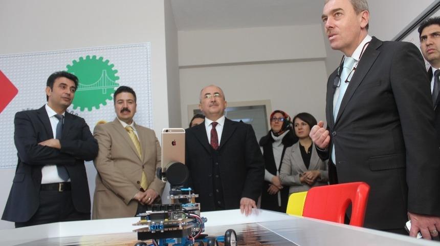 Türkiye’de 120. Bilim ve Sanat Merkezi Tavşanlı’ya