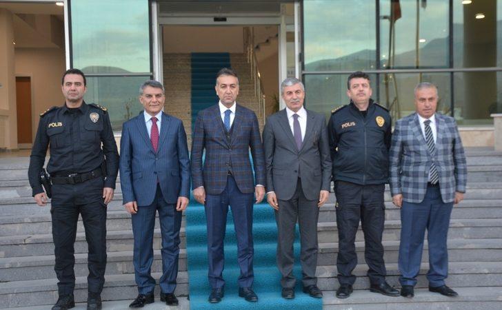 Vali Çağatay, Tatvan’ı ziyaret etti G2