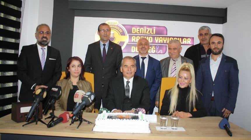 Denizli Radyo Yayıncılar Derneği hizmet binasını a&ccedil;tı