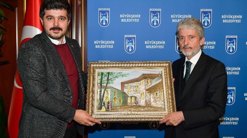 AK Partili gençlerden Başkan Tuna’ya ziyaret