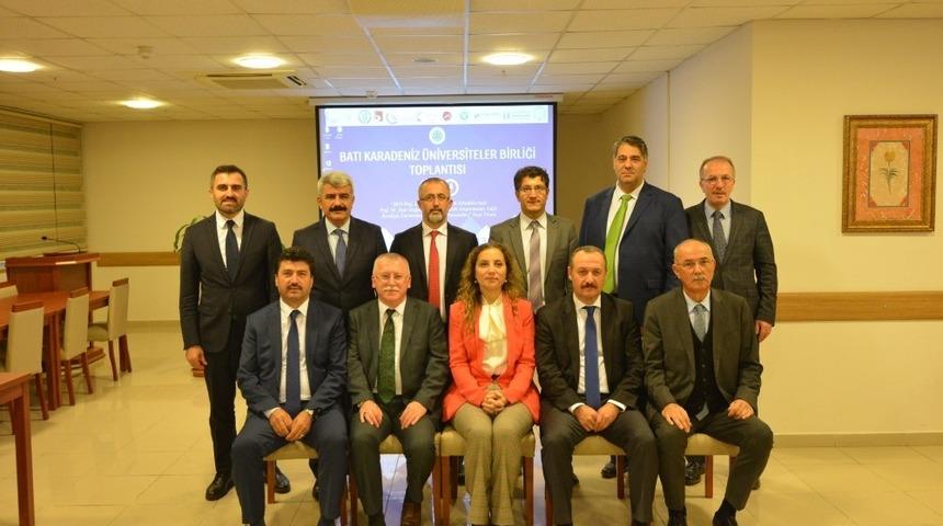 D&uuml;zce &Uuml;niversitesi ev sahipliği yaptı