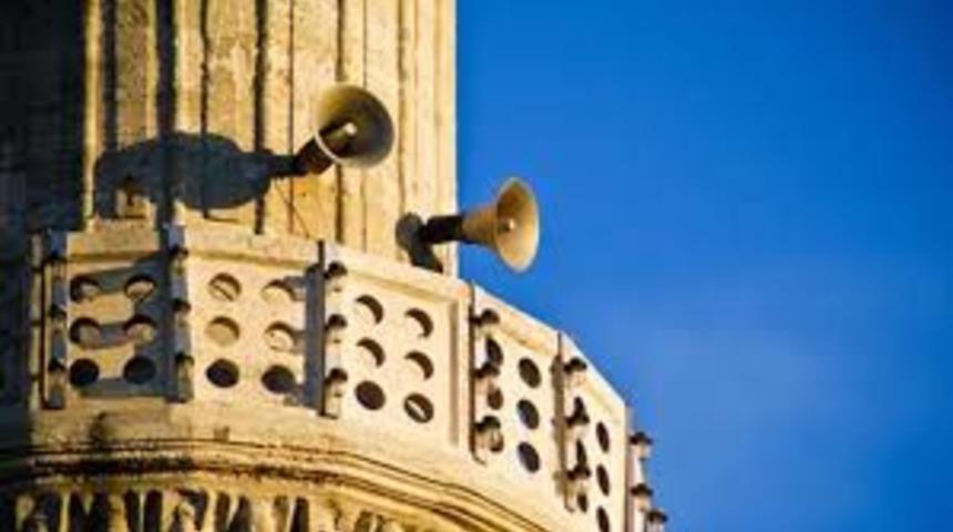 Köylüye kızan muhtar cami hoparlöründen serzenişte bulundu: Benim ne zorum var!