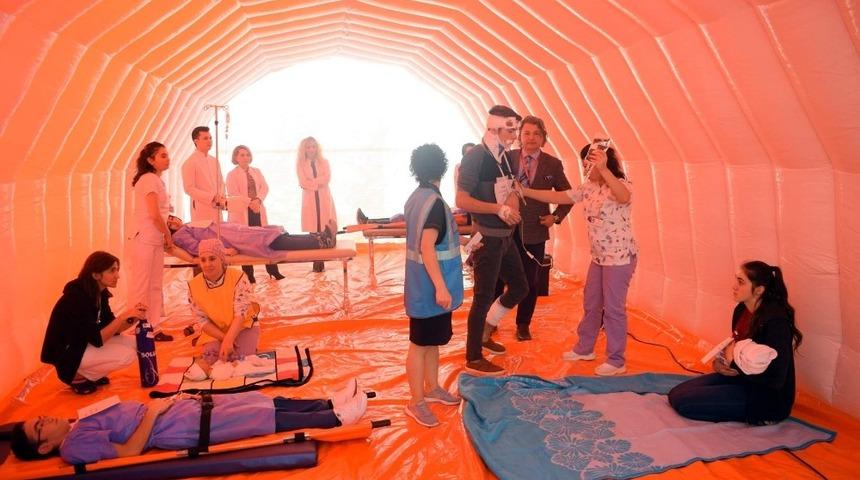 Acıbadem Kayseri Hastanesinde sarı ve yeşil kod tatbikatı yapıldı