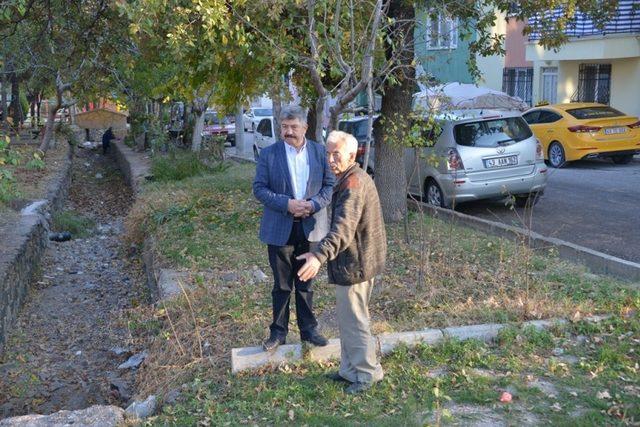 Başkan Akçadurak: Muhtarlarımız ile sürekli irtibat halindeyiz