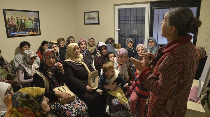 Ev hanımlarına Sağlıklı Beslenme s&ouml;yleşisi