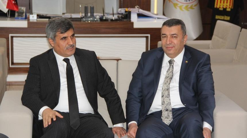 Başsavcı Savran&rsquo;dan Ticaret borsasına ziyaret