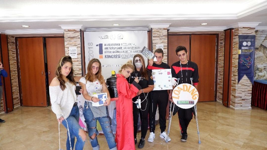 Uluslararası Dijital Bağımlılık Kongresi Kuşadası&rsquo;nda başladı