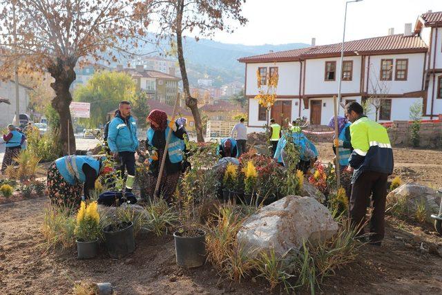 Belediyeden tarihi binalara ortak dinlence alanı