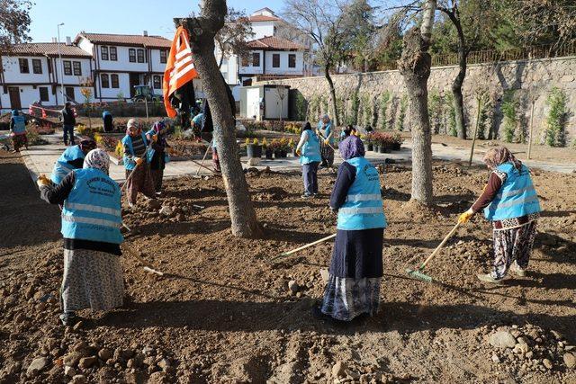 Belediyeden tarihi binalara ortak dinlence alanı