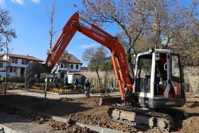 Belediyeden tarihi binalara ortak dinlence alanı