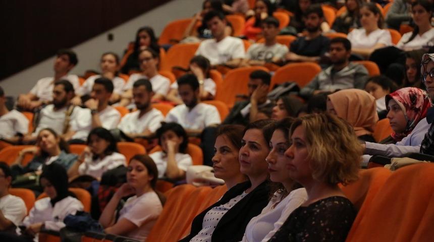 Hemşire adaylarına &lsquo;İş Sağlığı ve G&uuml;venliği Eğitimi&rsquo;
