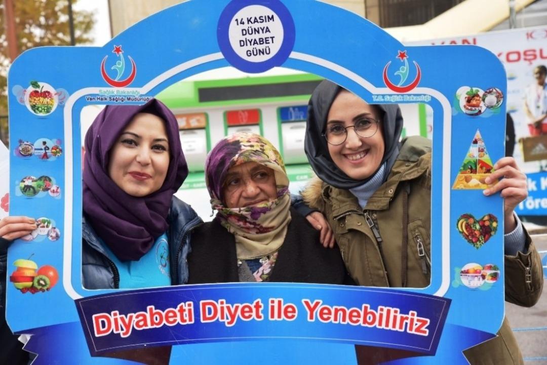 Van&rsquo;da "D&uuml;nya Diyabet G&uuml;n&uuml;" etkinliği