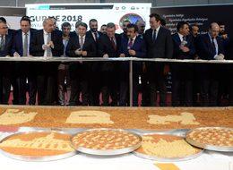 Gurme Fuarı'nın açılışında kurdele yerine peynir kesildi