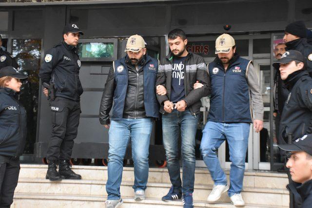 Otomobilde ele geçen 28 kilo patlayıcıya 4 tutuklama daha