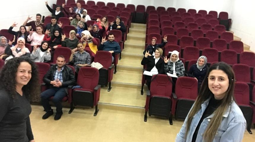 Rize&rsquo;de sağlık personellerine işaret dili eğitimi