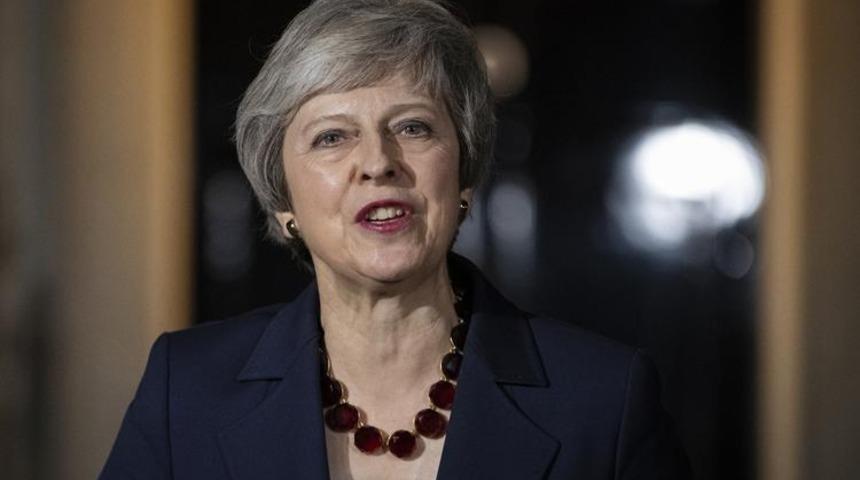 İngiltere Başbakanı May: Kabine'den Brexit anlaşması için onay aldım