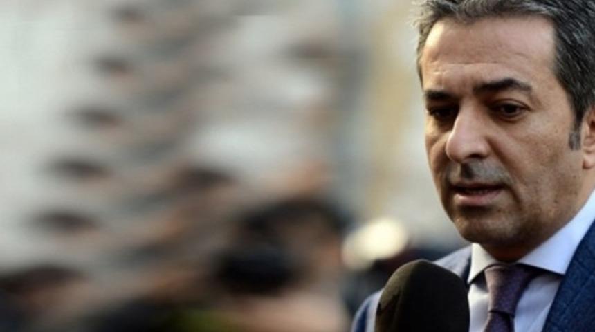 Akif Beki'den Kadir Mısıroğlu için çok sert sözler: Adı 'Fesli deli'ye, meczuba çıkmış