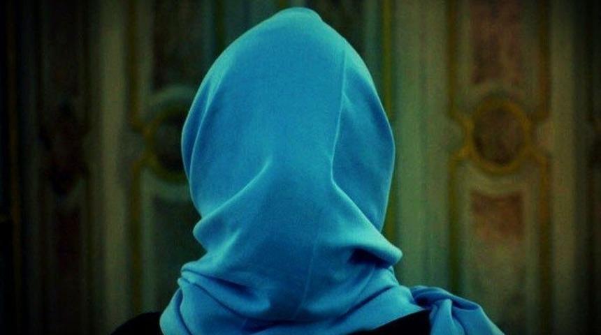 Yayınevinin tepki &ccedil;eken 't&uuml;rbanlı olmama' şartlı iş ilanına para cezası