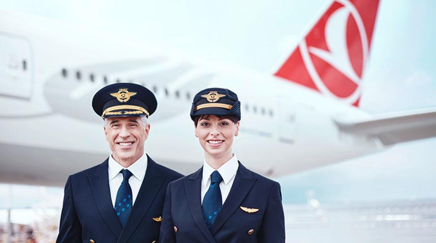 THY büyüyen filosu ve yeni uçakları için pilot arıyor