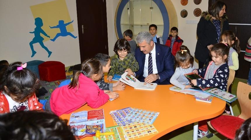 Vali Akın: "Kırşehir, sınav başarısı kadar eğitimde de  &ouml;nc&uuml;"