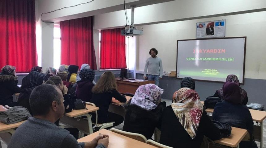 İlk Yardım Kursu&rsquo;na ilgi