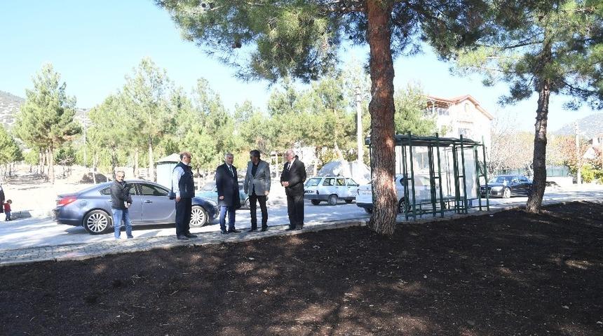 Isparta&rsquo;daki parklar damlama sulama sistemine ge&ccedil;ti